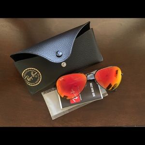 Brand new, barely used. Great condition